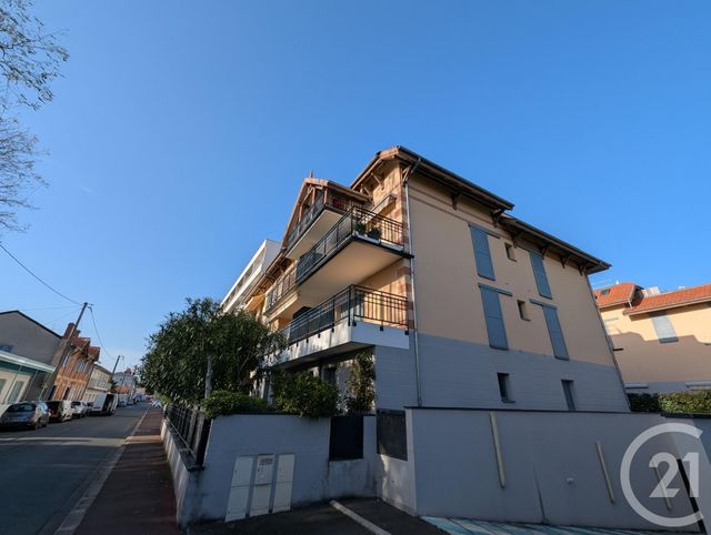 Appartement F2 à louer - 2 pièces - 45,05 m2 - Arcachon - 33 - AQUITAINE